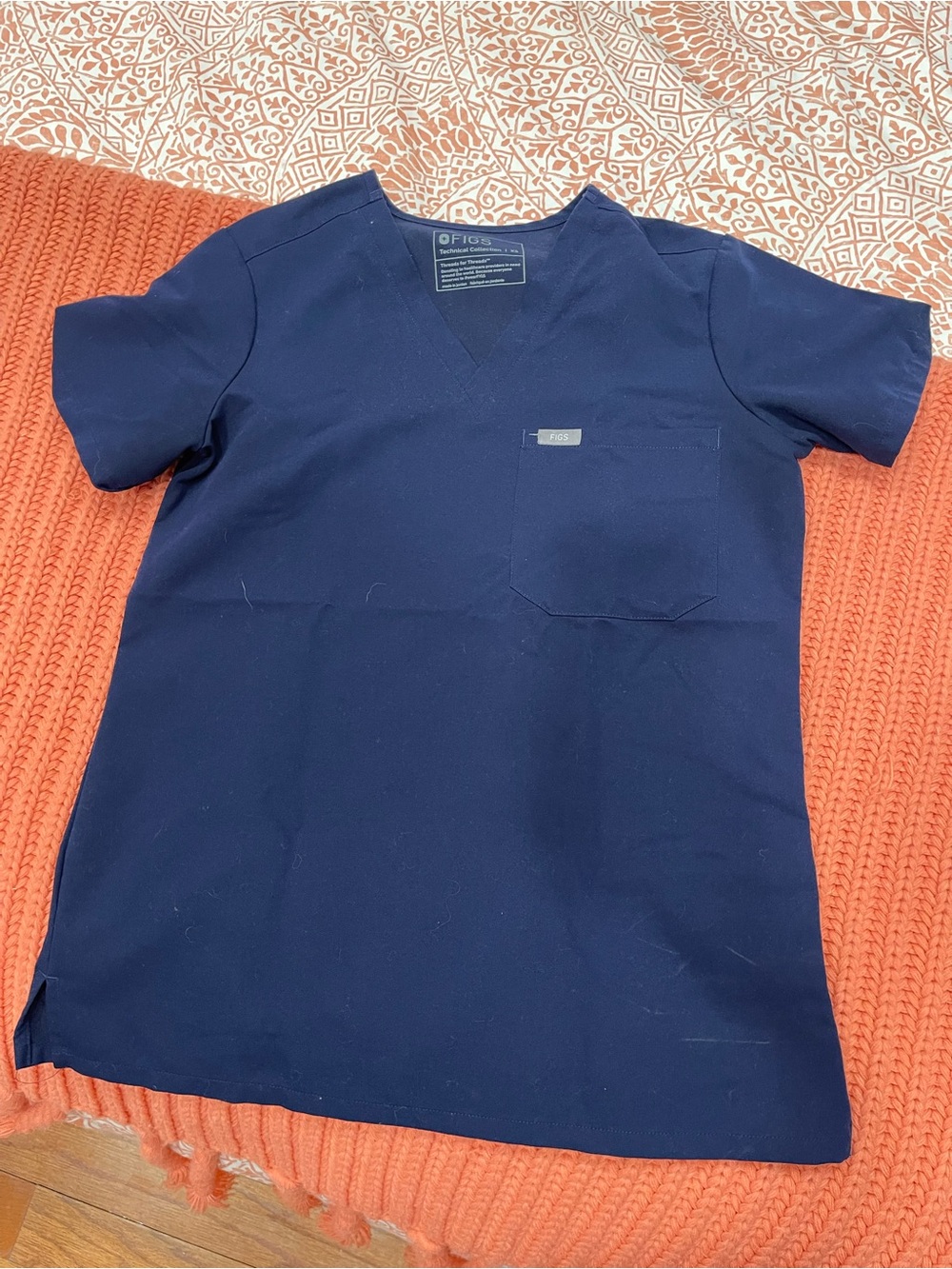 Figs Navy Short Sleeve V-Neck Scrub Top